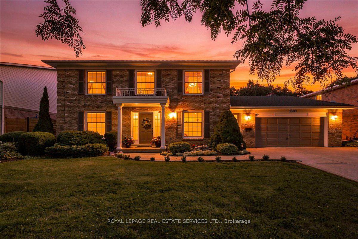 Photo 32 of 1309 Monmouth Drive, Burlington, Tyandaga — HOMEH