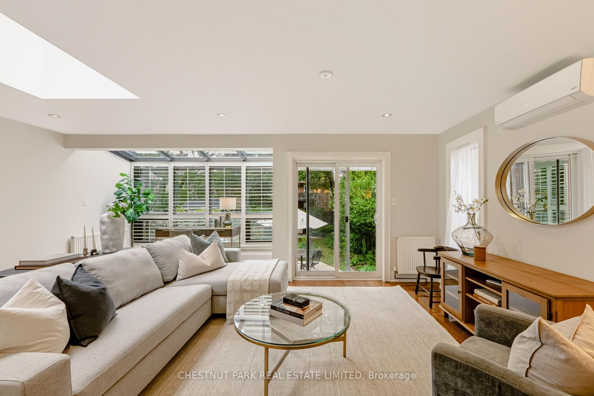 Photo of 42 Bowood Avenue