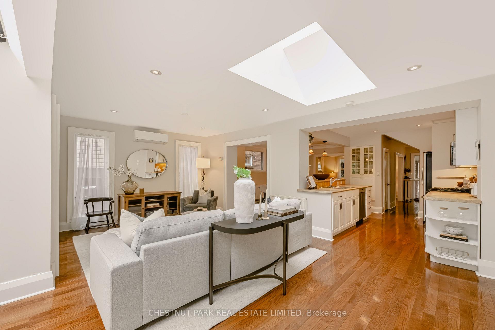 Photo 15 of 42 Bowood Avenue, Toronto, Lawrence Park North — HOMEH