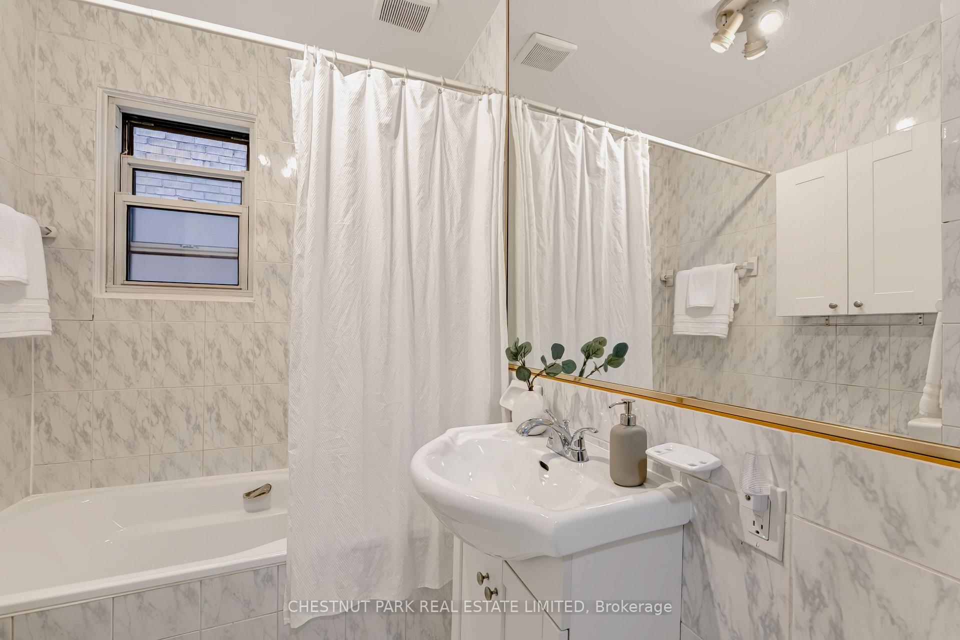 Photo 28 of 42 Bowood Avenue, Toronto, Lawrence Park North — HOMEH