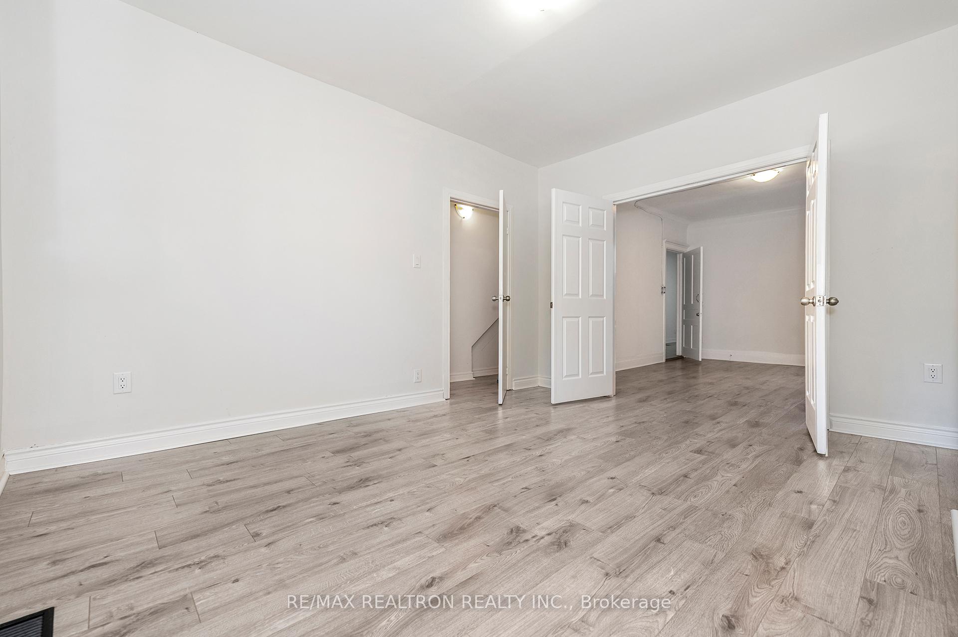 Photo 14 of 1000 Dundas Street W, Toronto, Trinity-Bellwoods — HOMEH