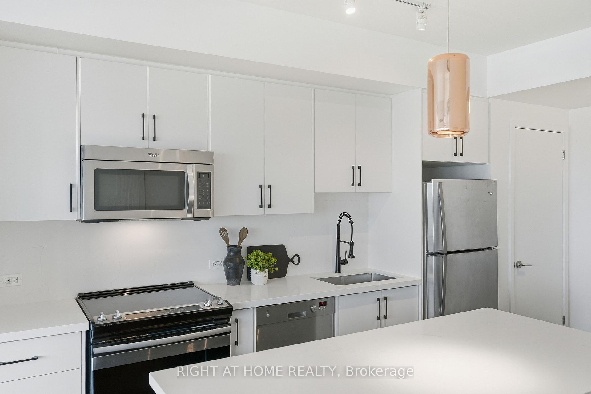Photo 14 of Unit 1708, 390 Cherry Street, Toronto, Waterfront Communities — HOMEH