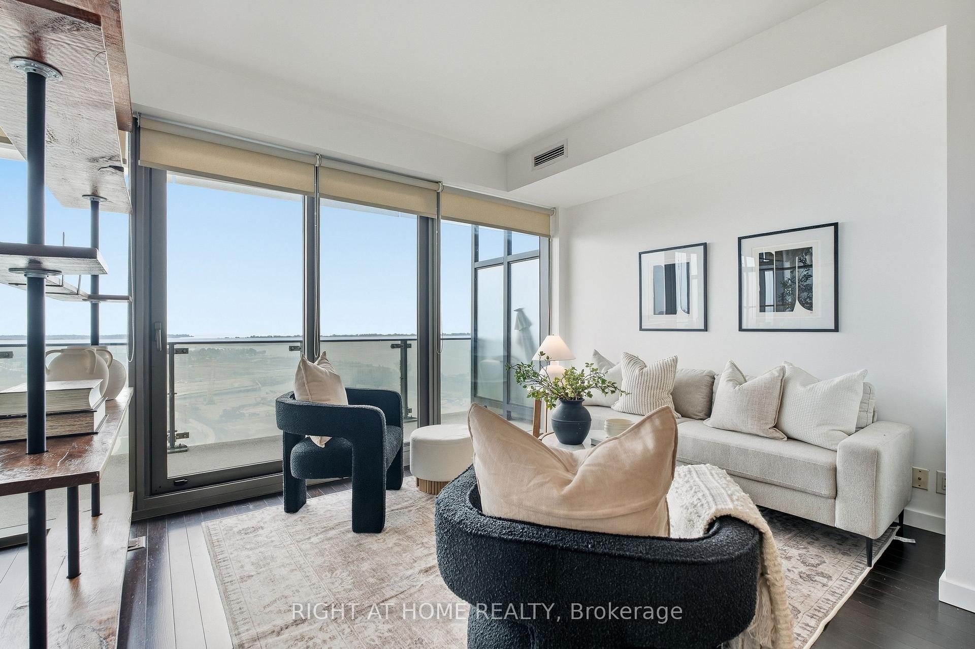 Photo 2 of Unit 1708, 390 Cherry Street, Toronto, Waterfront Communities — HOMEH