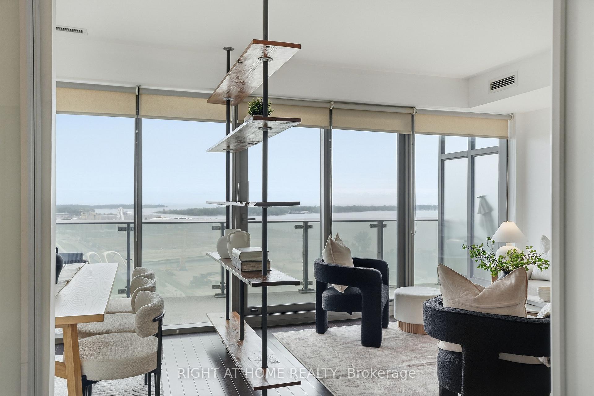 Photo 5 of Unit 1708, 390 Cherry Street, Toronto, Waterfront Communities — HOMEH