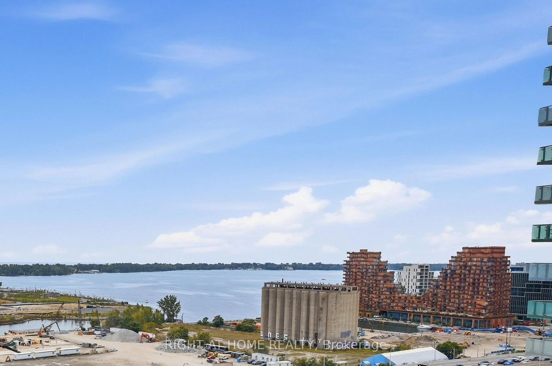 Photo 26 of Unit 1708, 390 Cherry Street, Toronto, Waterfront Communities — HOMEH