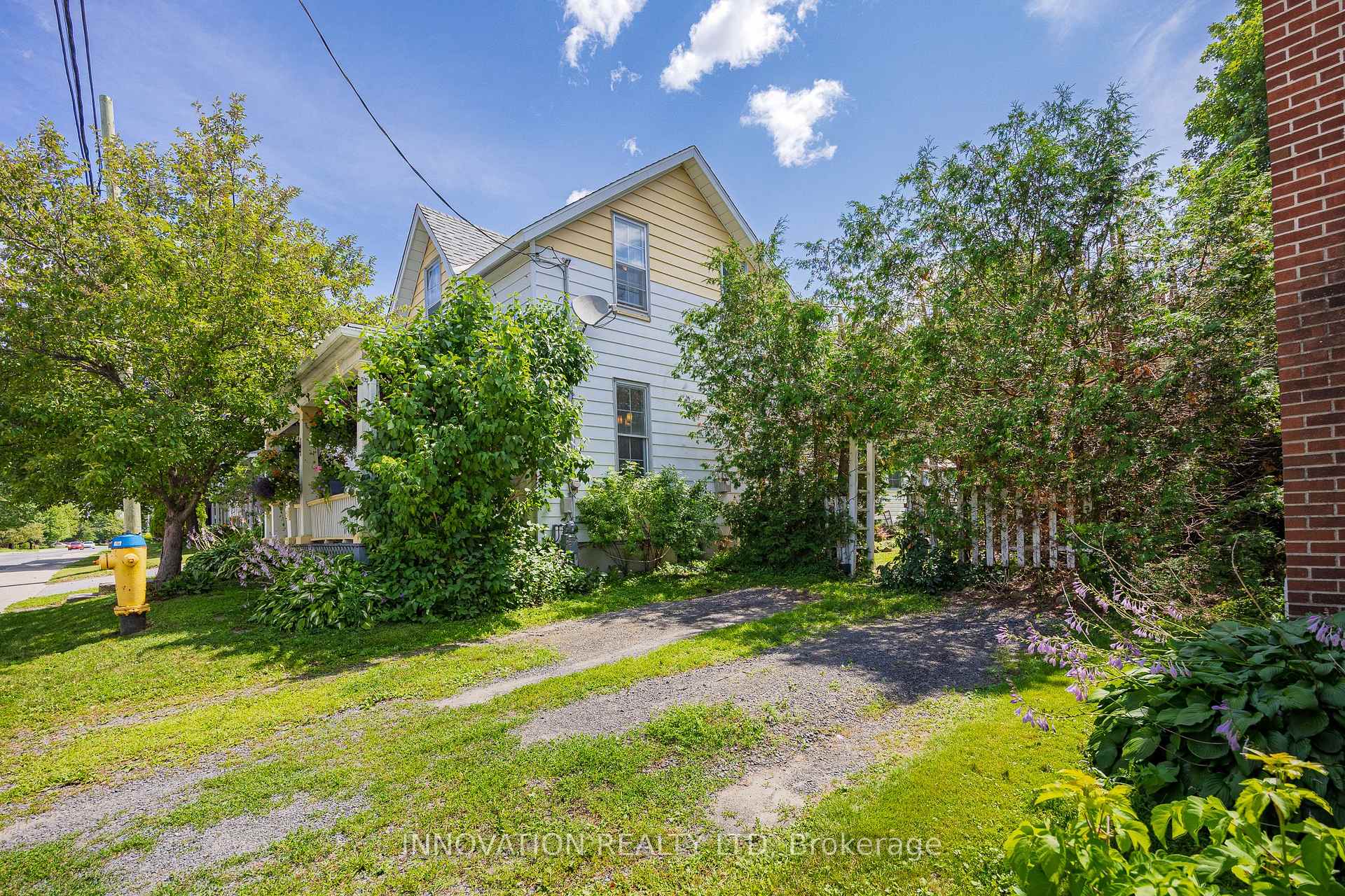 Photo 5 of 58 Lake Avenue E, Carleton Place, Carleton Place — HOMEH