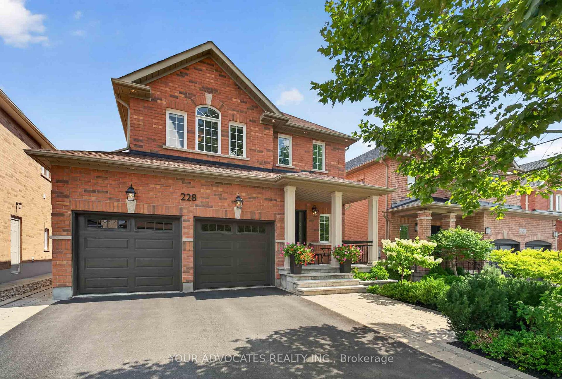Photo 1 of 228 Twin Hills Crescent, Vaughan, Vellore Village — HOMEH
