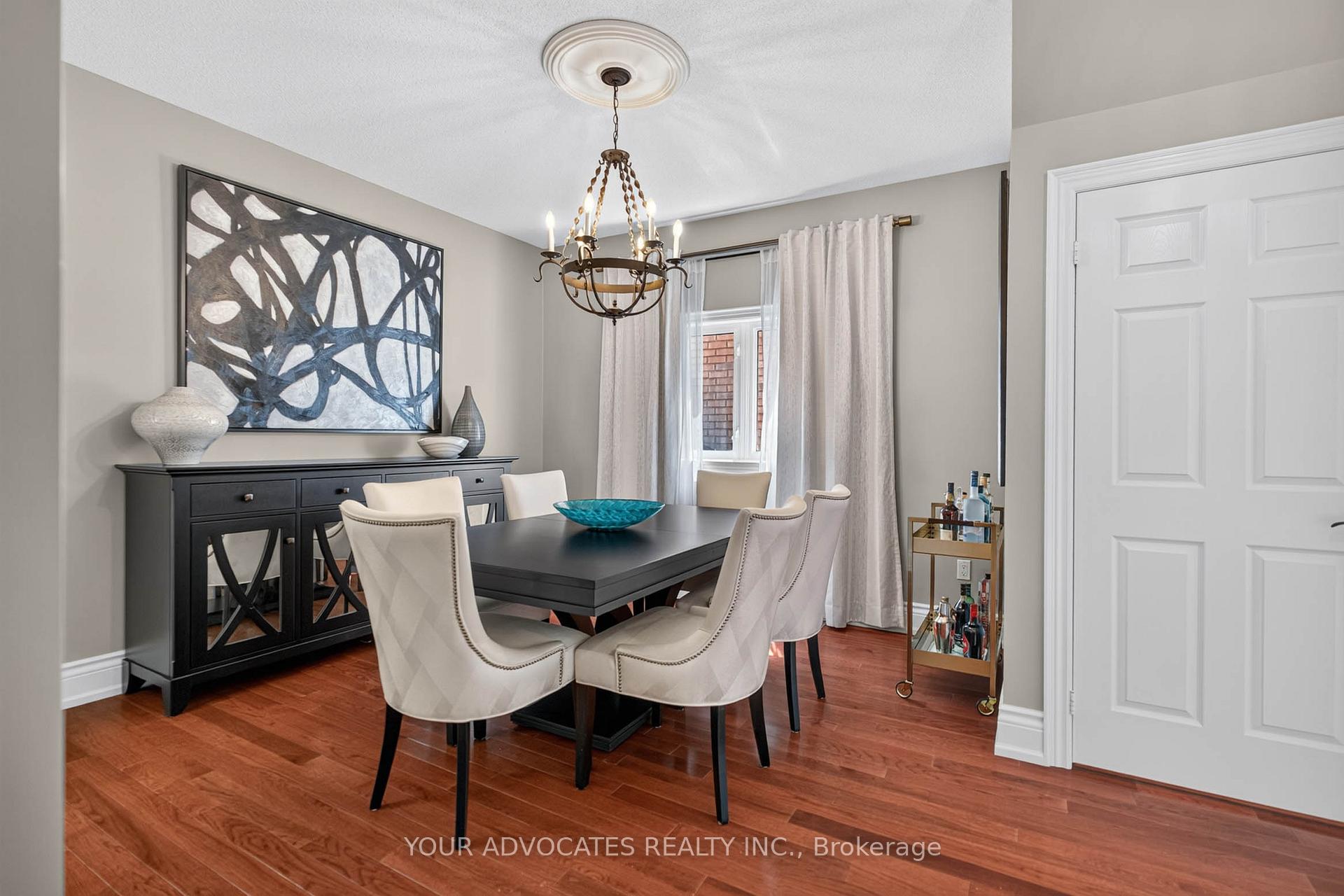 Photo 7 of 228 Twin Hills Crescent, Vaughan, Vellore Village — HOMEH