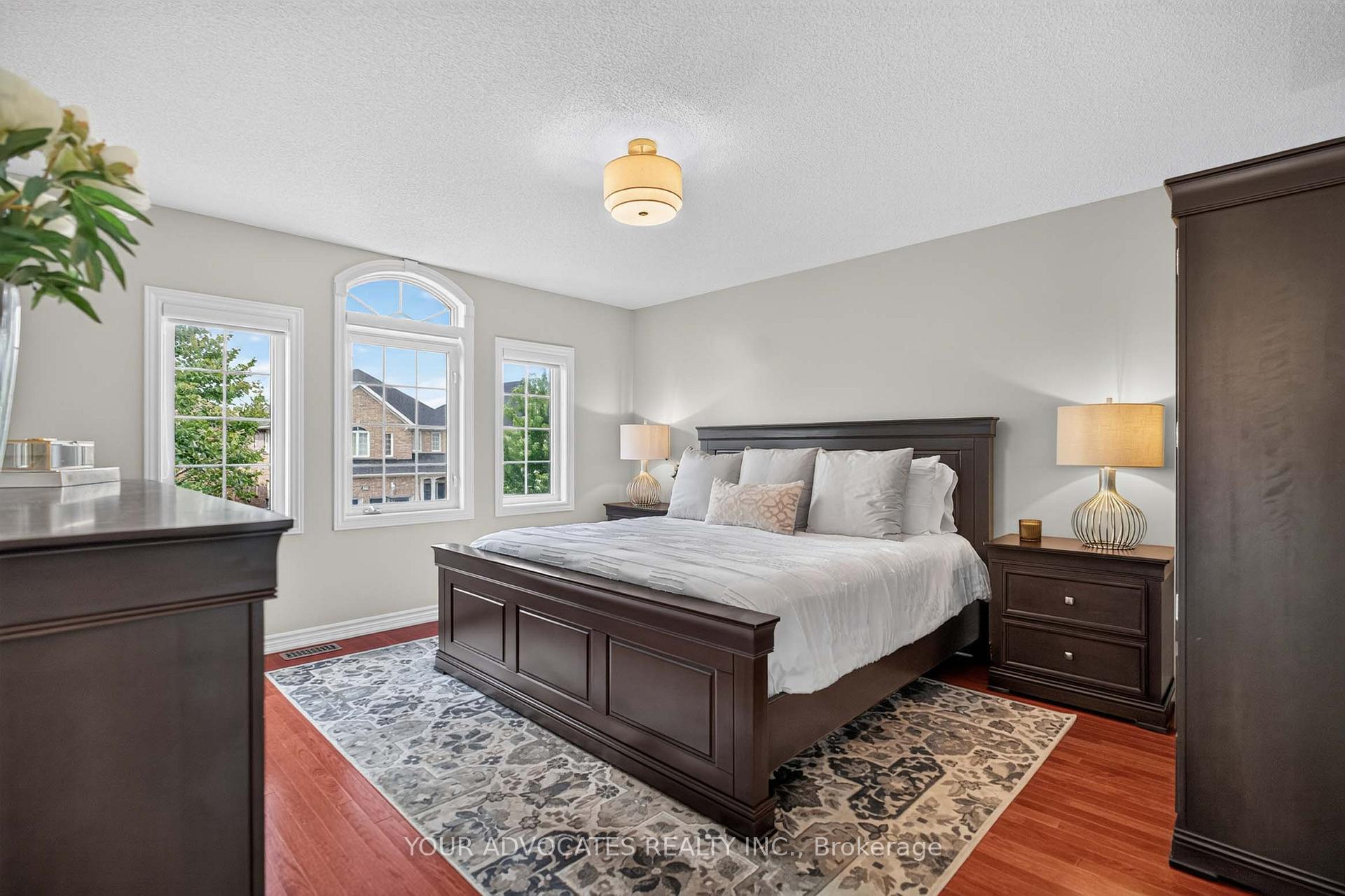 Photo 14 of 228 Twin Hills Crescent, Vaughan, Vellore Village — HOMEH