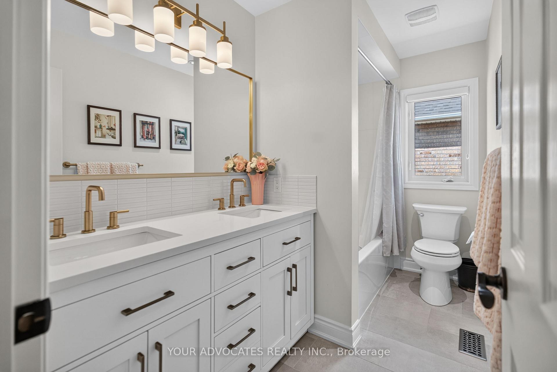 Photo 24 of 228 Twin Hills Crescent, Vaughan, Vellore Village — HOMEH