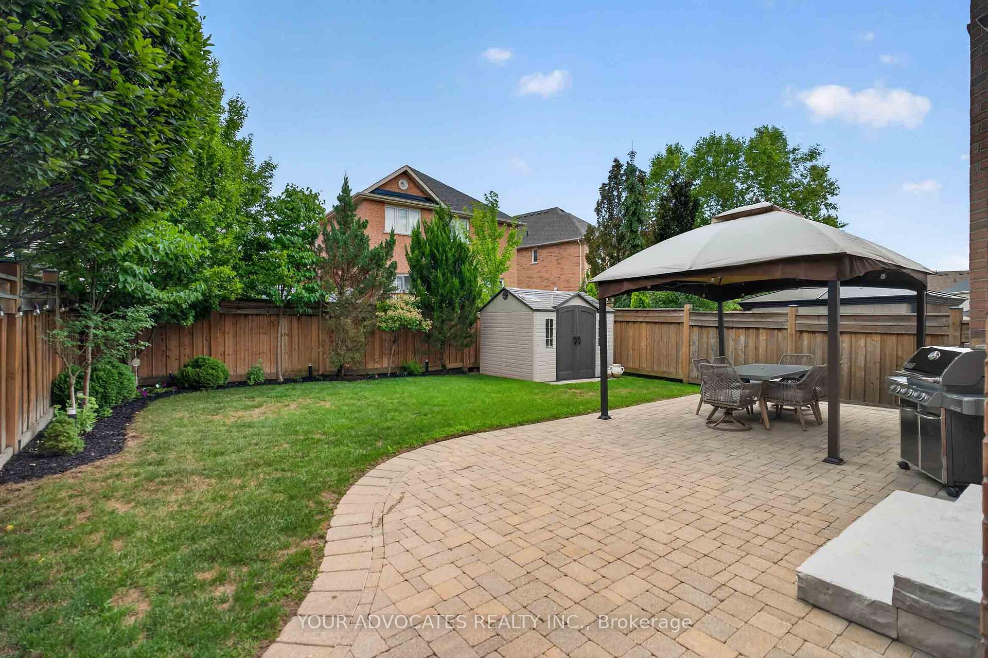 Photo 32 of 228 Twin Hills Crescent, Vaughan, Vellore Village — HOMEH