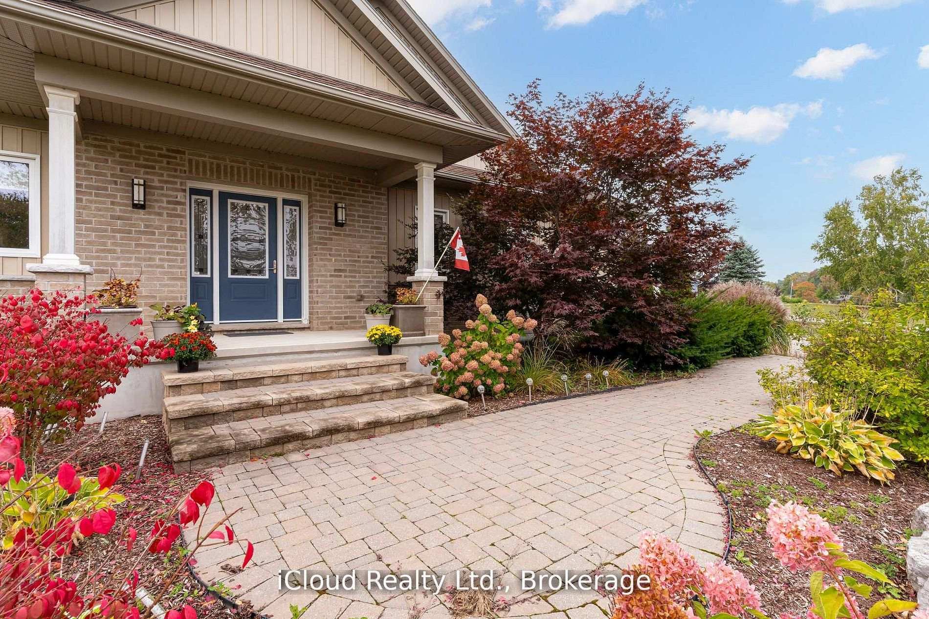 Photo 5 of 16 Highland Road, Minto — HOMEH