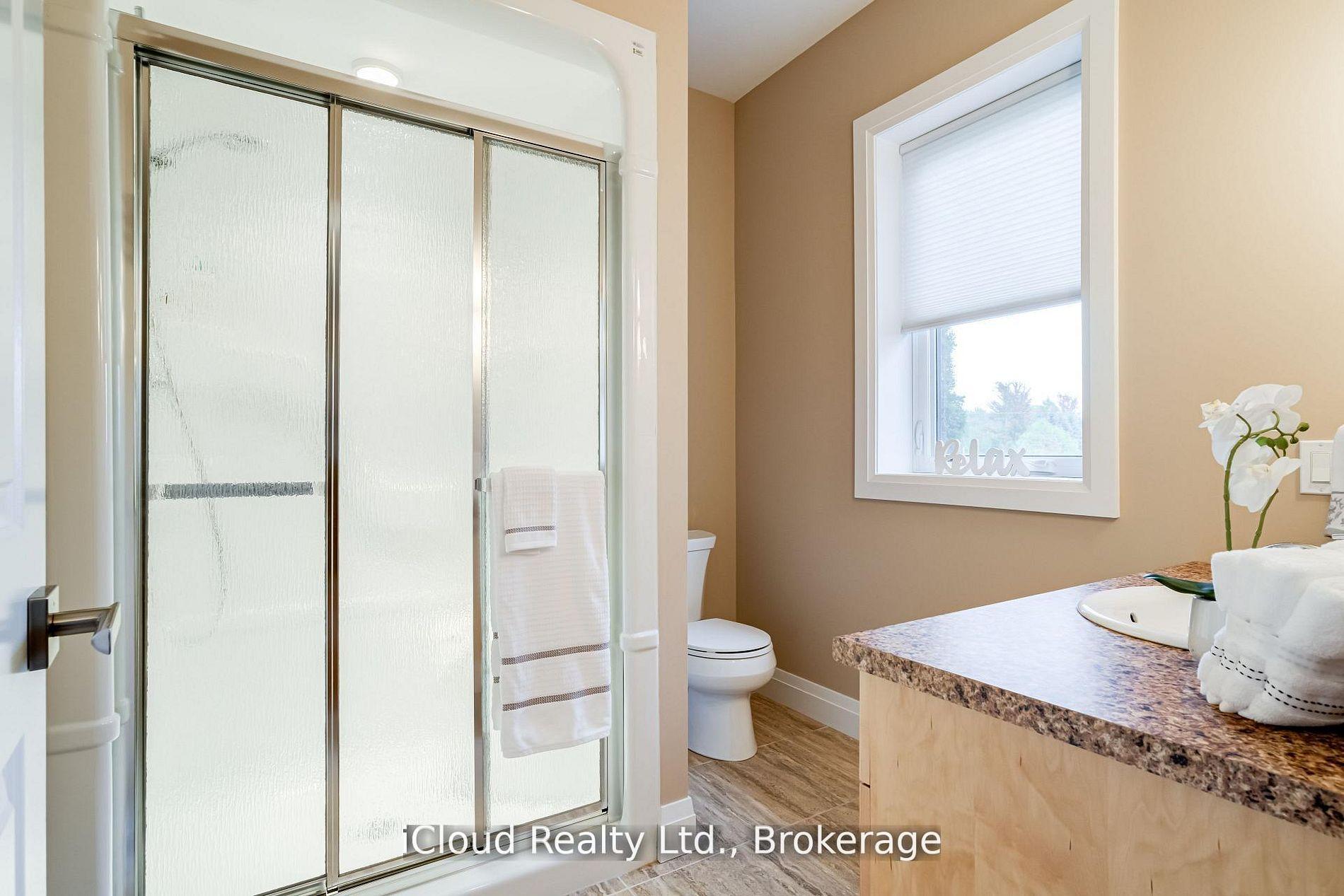 Photo 26 of 16 Highland Road, Minto — HOMEH