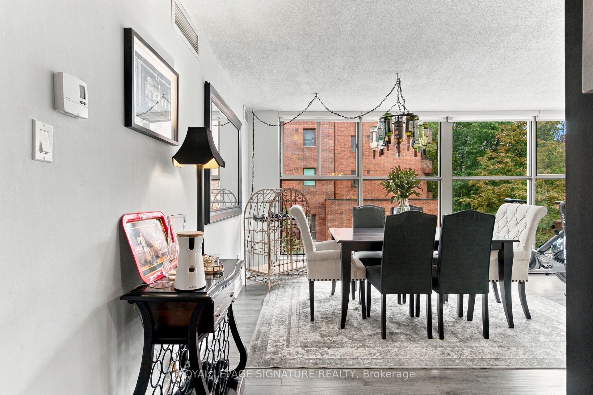 Photo 10 of Unit 301, 65 Scadding Avenue, Toronto, Waterfront Communities — HOMEH