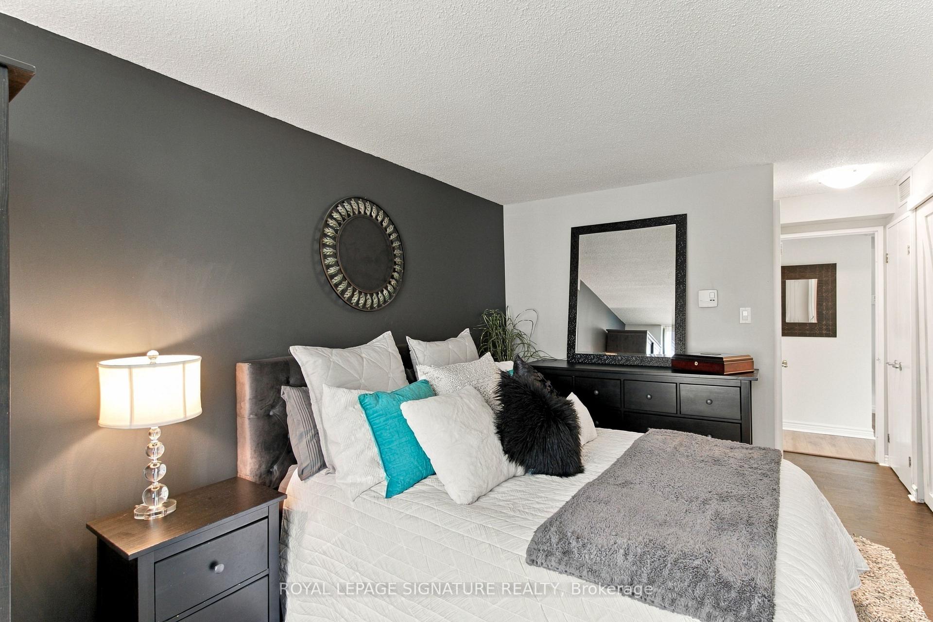 Photo 23 of Unit 301, 65 Scadding Avenue, Toronto, Waterfront Communities — HOMEH