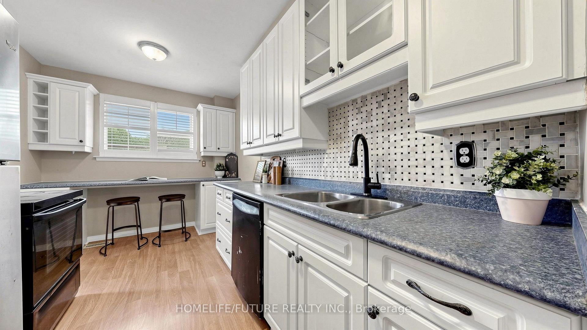 Photo 22 of Unit 150, 120 Nonquon Road, Oshawa, Centennial — HOMEH