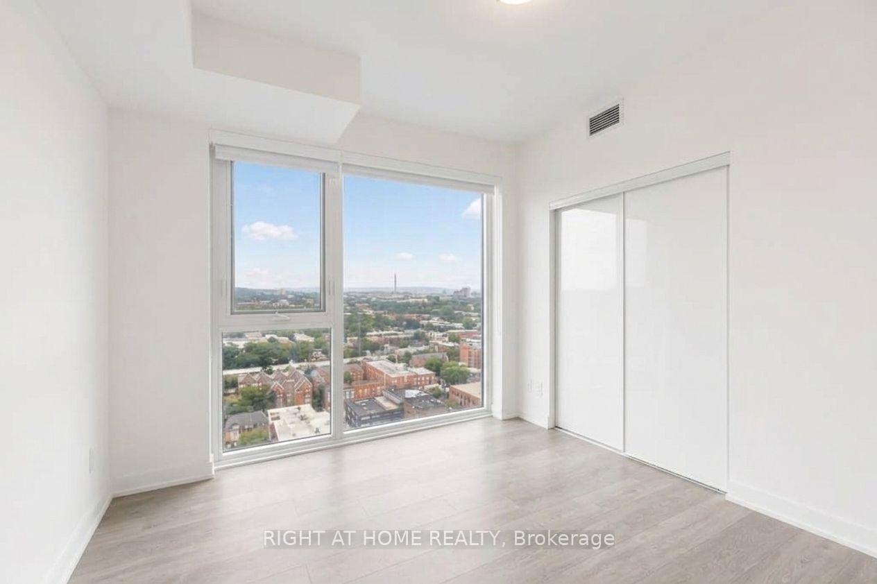 Photo 15 of Unit 2502, 5 Defries Street, Toronto, Regent Park — HOMEH