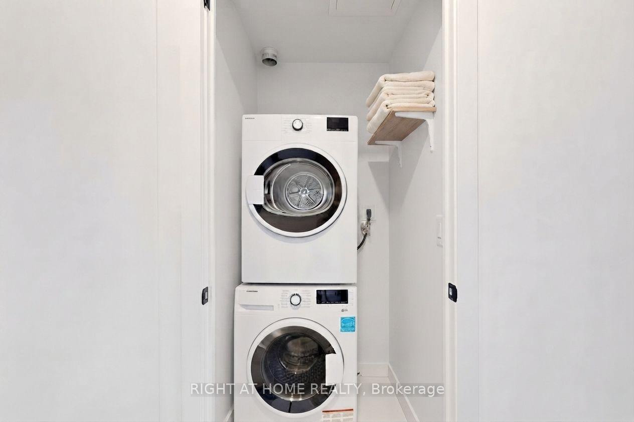 Photo 25 of Unit 2502, 5 Defries Street, Toronto, Regent Park — HOMEH