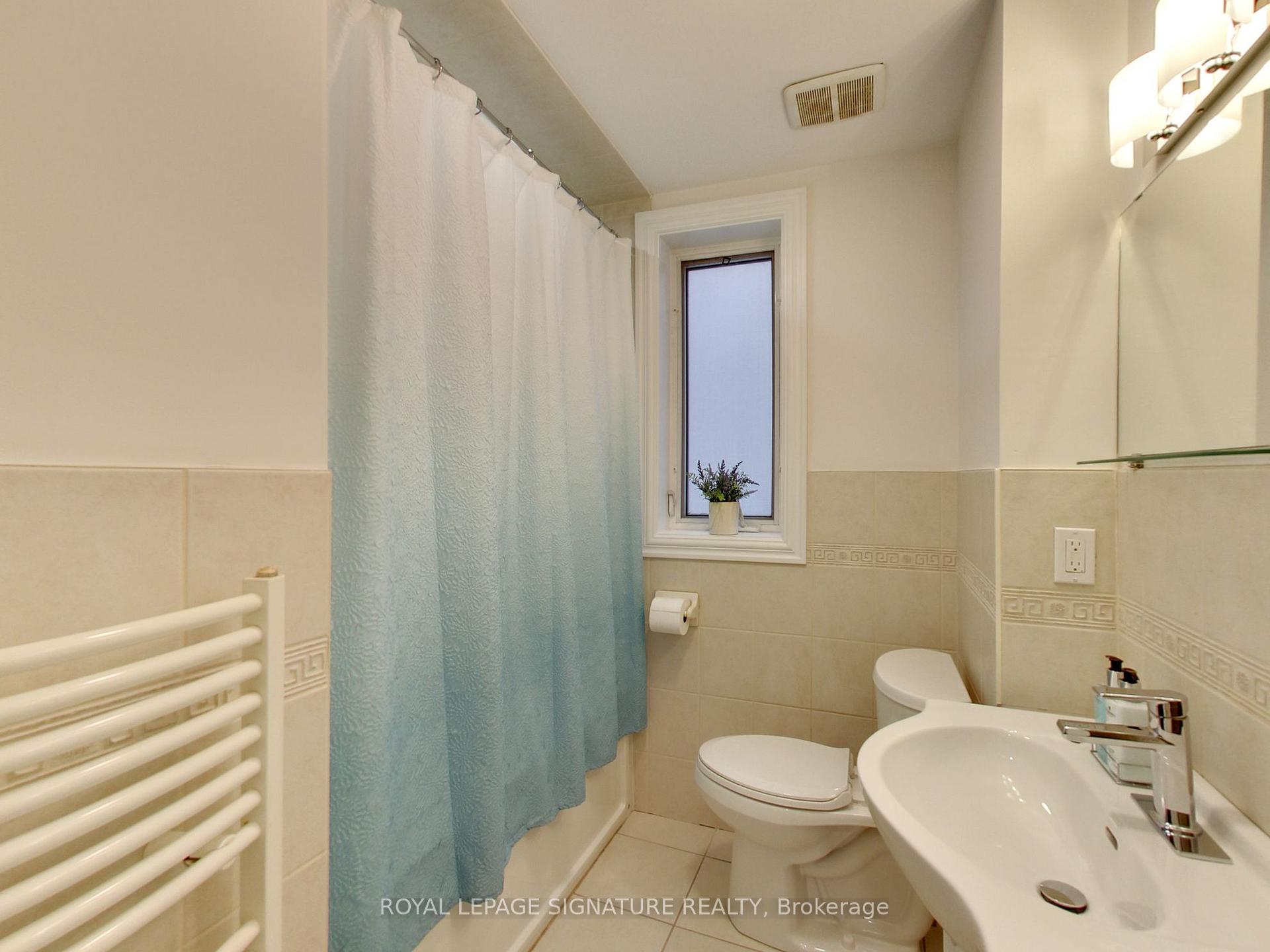 Photo 16 of Unit Main, 1691 Bathurst Street, Toronto, Forest Hill South — HOMEH