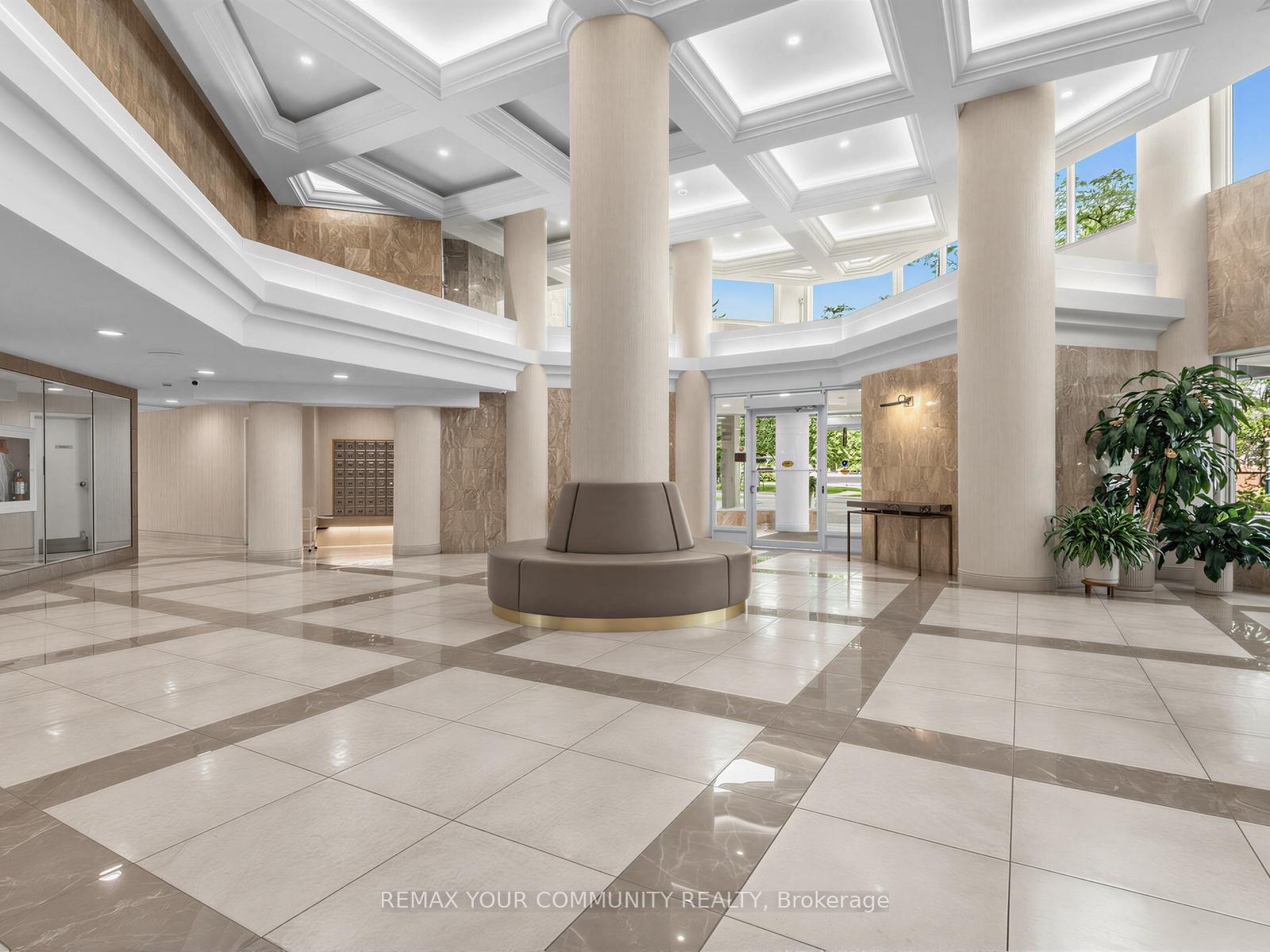 Photo 2 of Unit 612, 1 Clark Avenue, Vaughan, Crestwood-Springfarm-Yorkhill — HOMEH