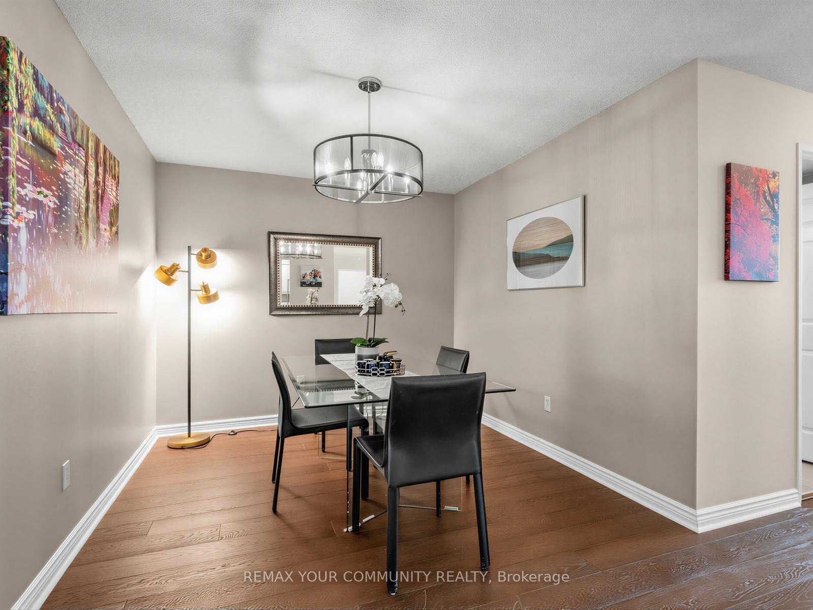 Photo 10 of Unit 612, 1 Clark Avenue, Vaughan, Crestwood-Springfarm-Yorkhill — HOMEH