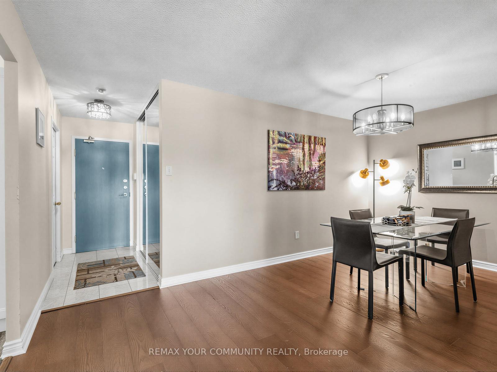 Photo 11 of Unit 612, 1 Clark Avenue, Vaughan, Crestwood-Springfarm-Yorkhill — HOMEH