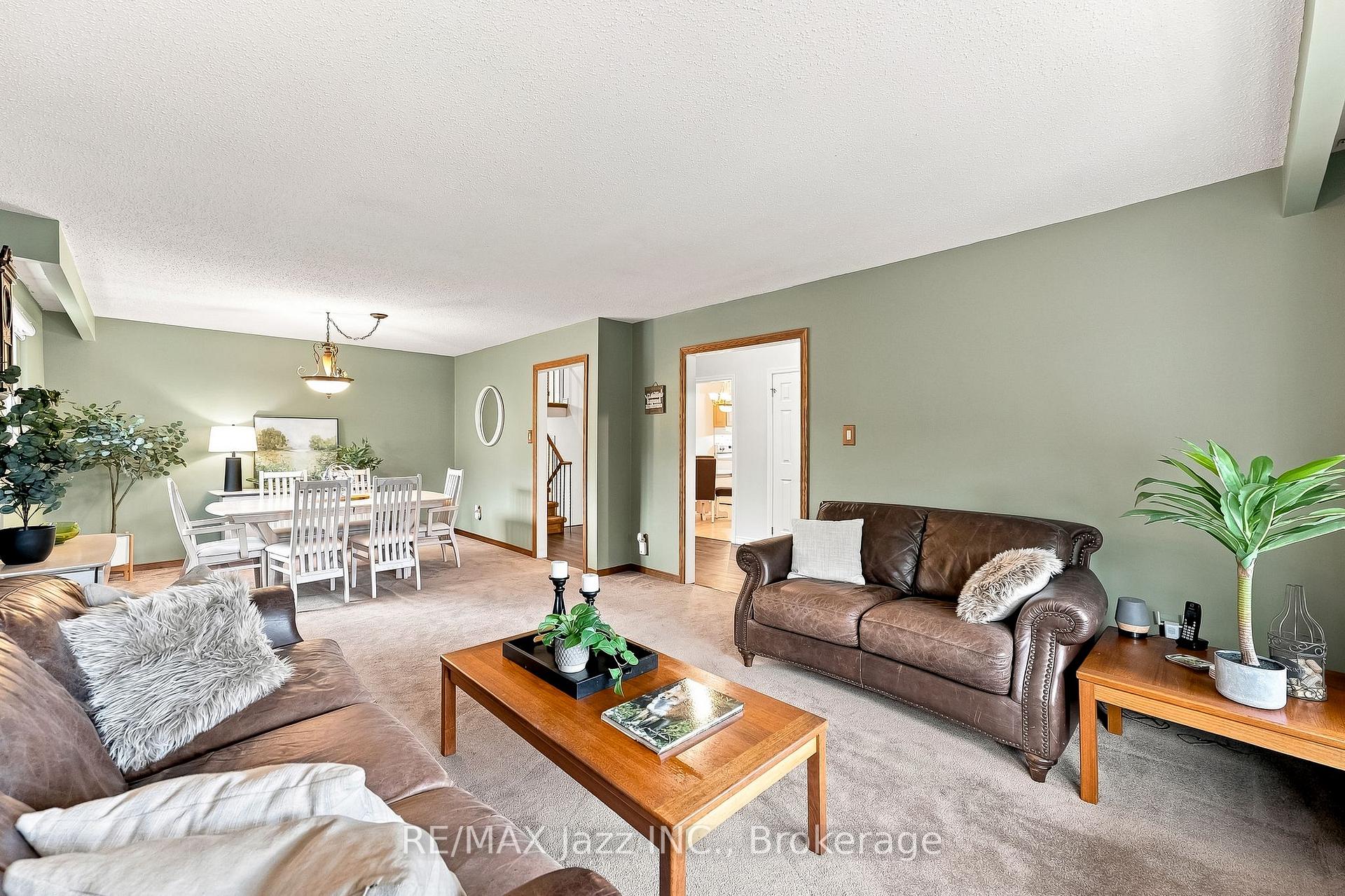 Photo 8 of 76 Chester Crescent, Scugog, Port Perry — HOMEH