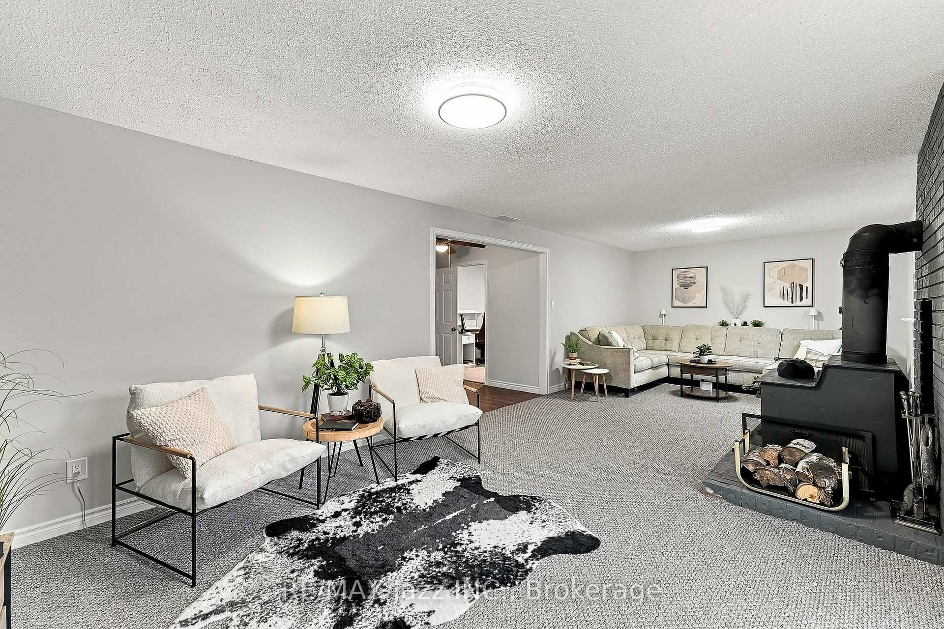 Photo 18 of 76 Chester Crescent, Scugog, Port Perry — HOMEH