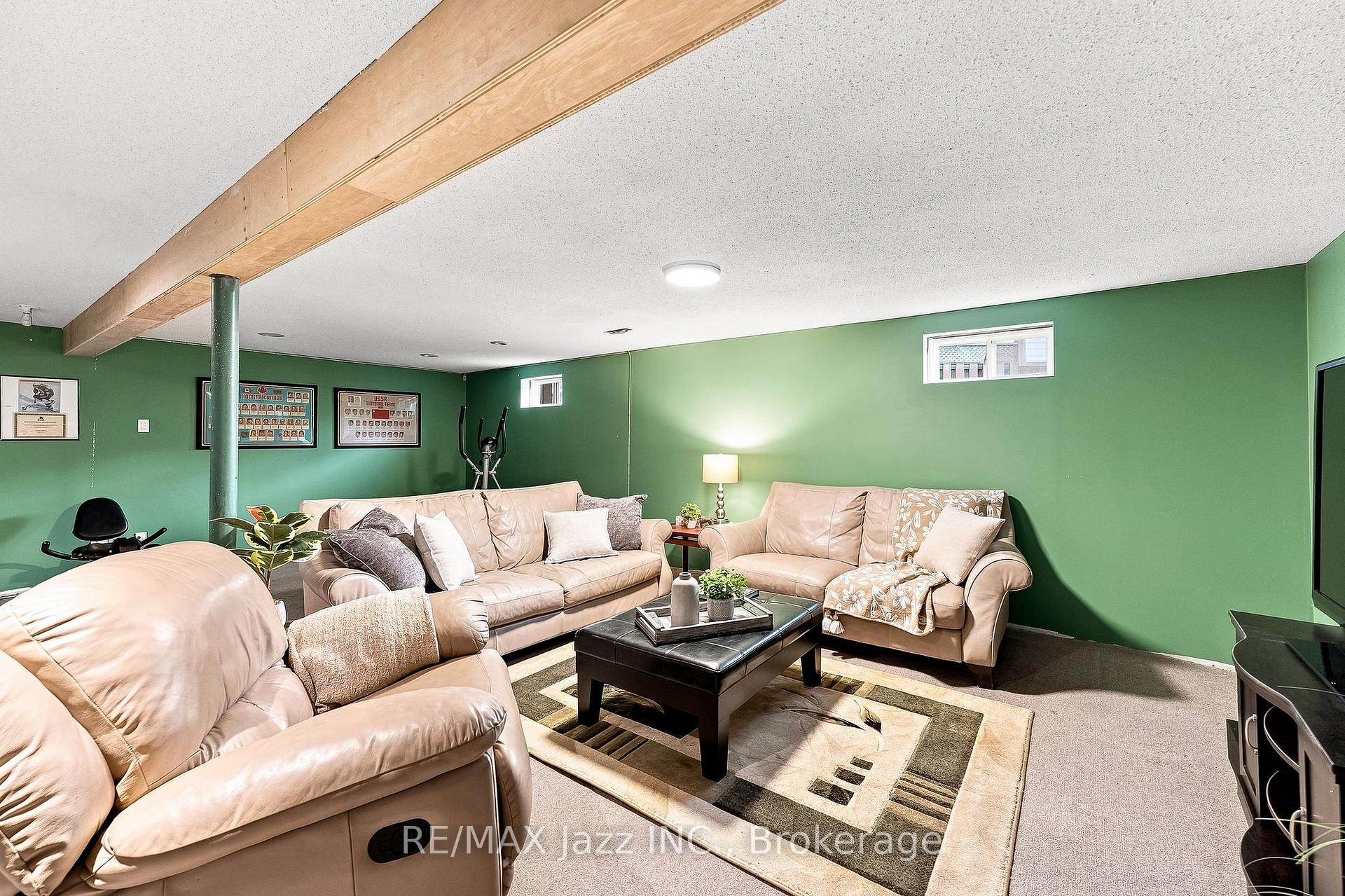 Photo 31 of 76 Chester Crescent, Scugog, Port Perry — HOMEH