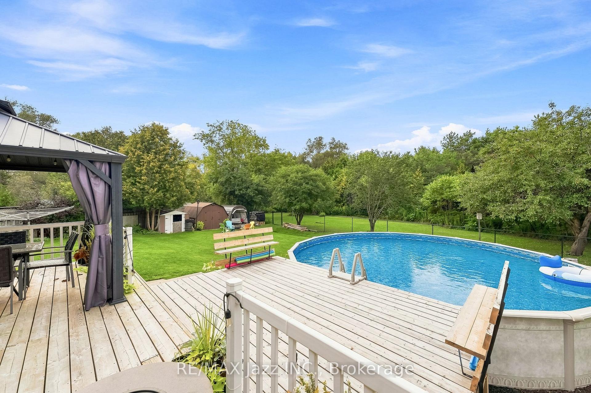 Photo 40 of 76 Chester Crescent, Scugog, Port Perry — HOMEH