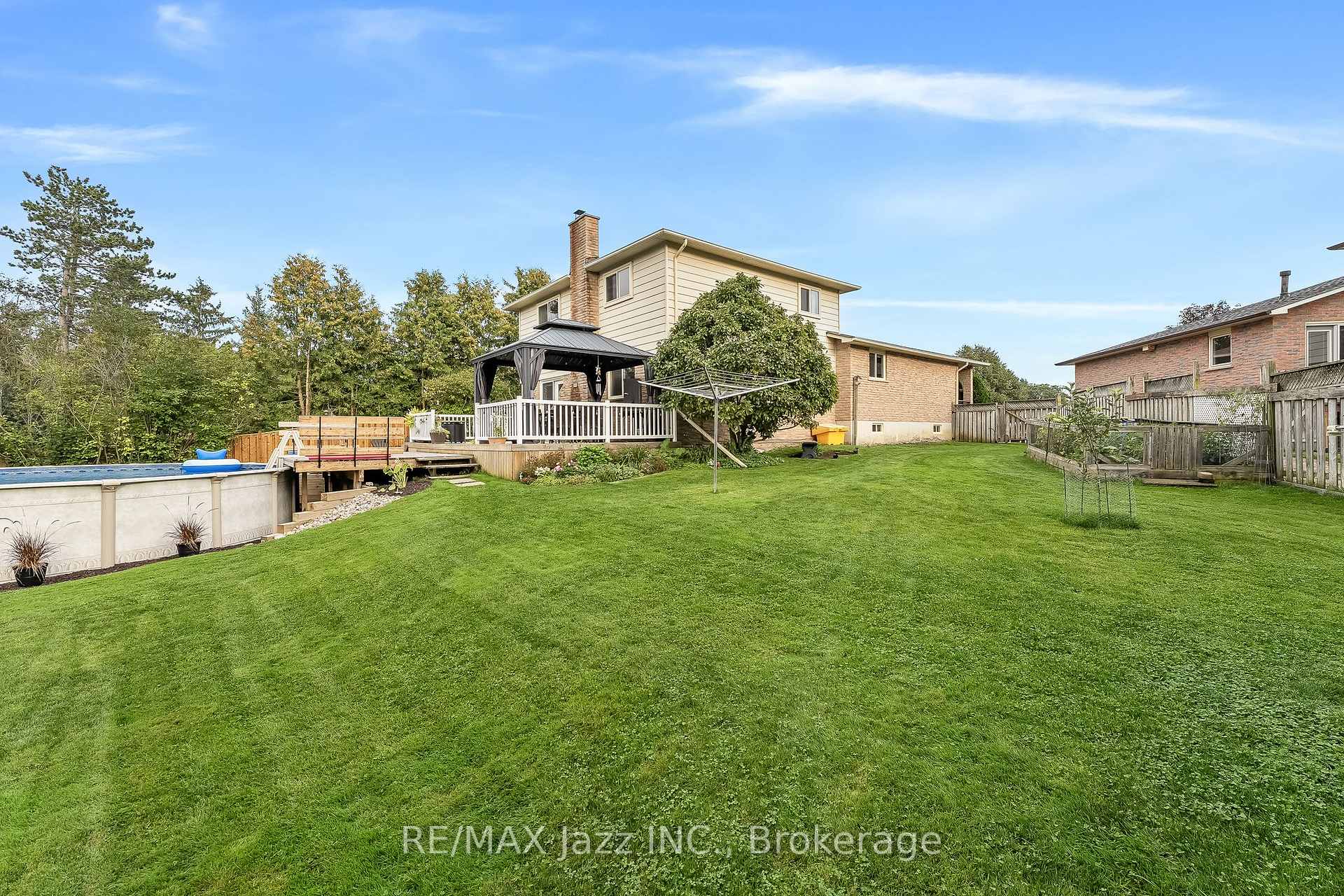Photo 43 of 76 Chester Crescent, Scugog, Port Perry — HOMEH