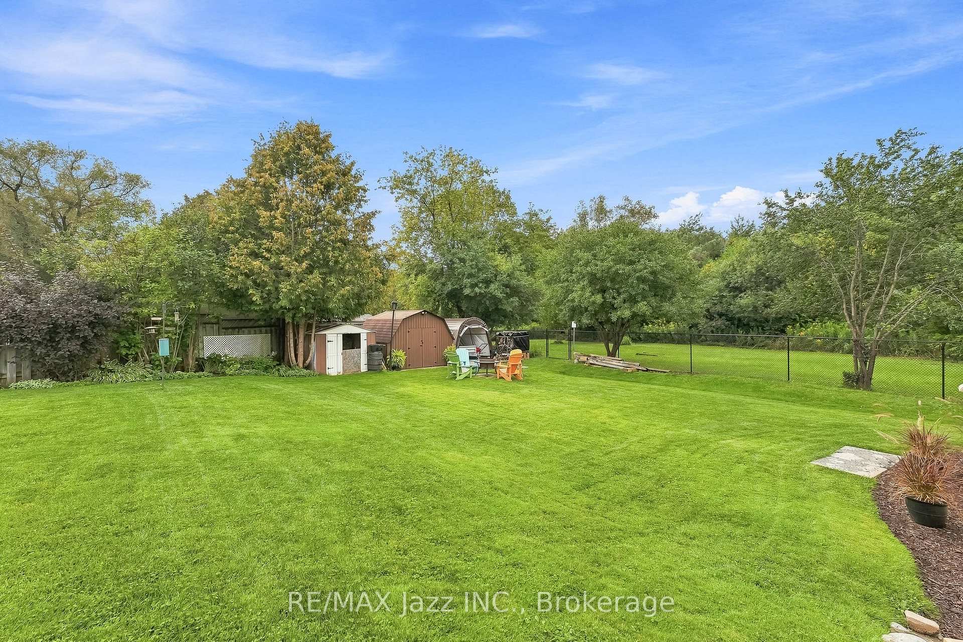Photo 45 of 76 Chester Crescent, Scugog, Port Perry — HOMEH