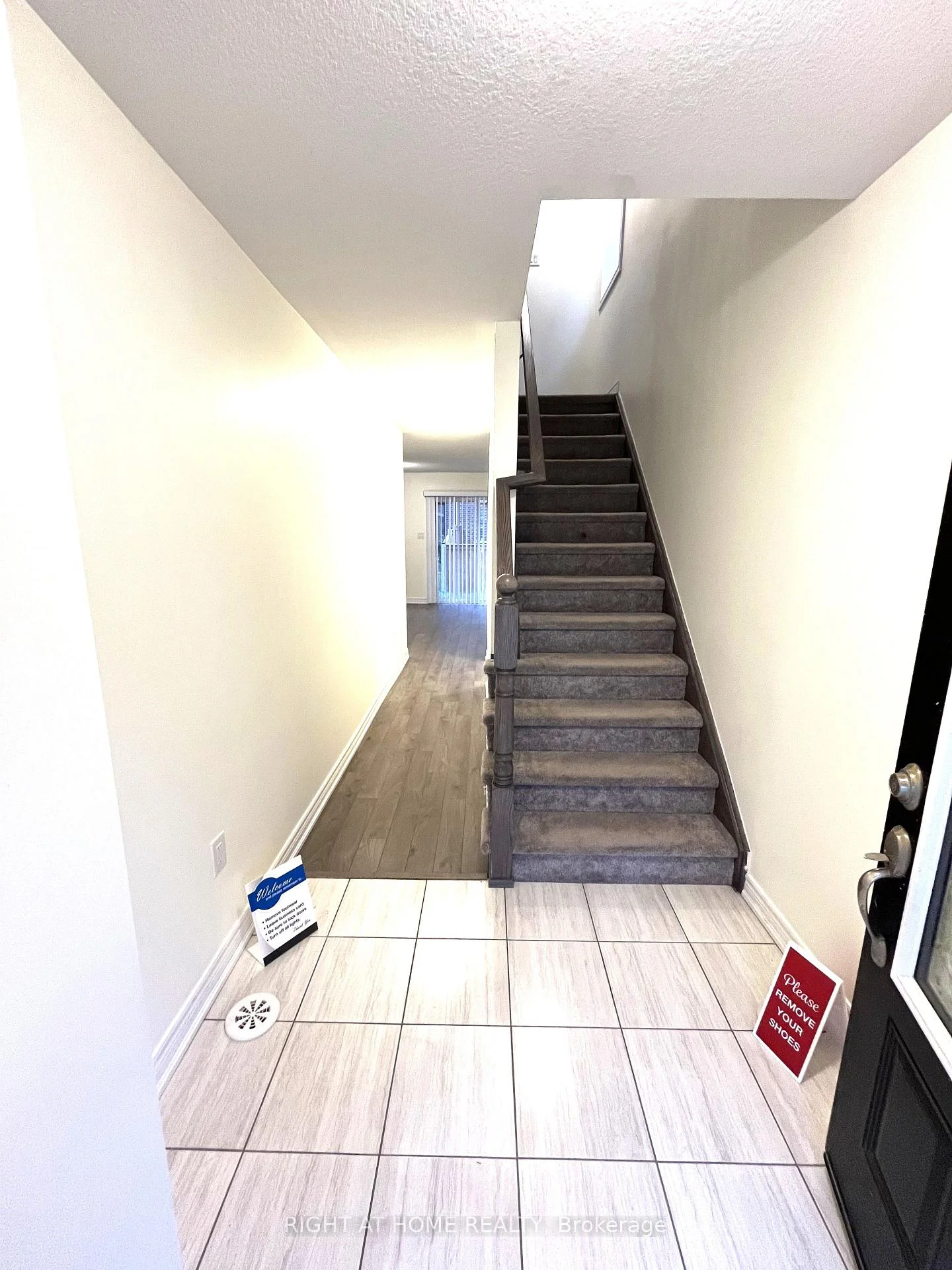 Photo 34 of 25 Rapids Lane, Hamilton, Vincent — HOMEH