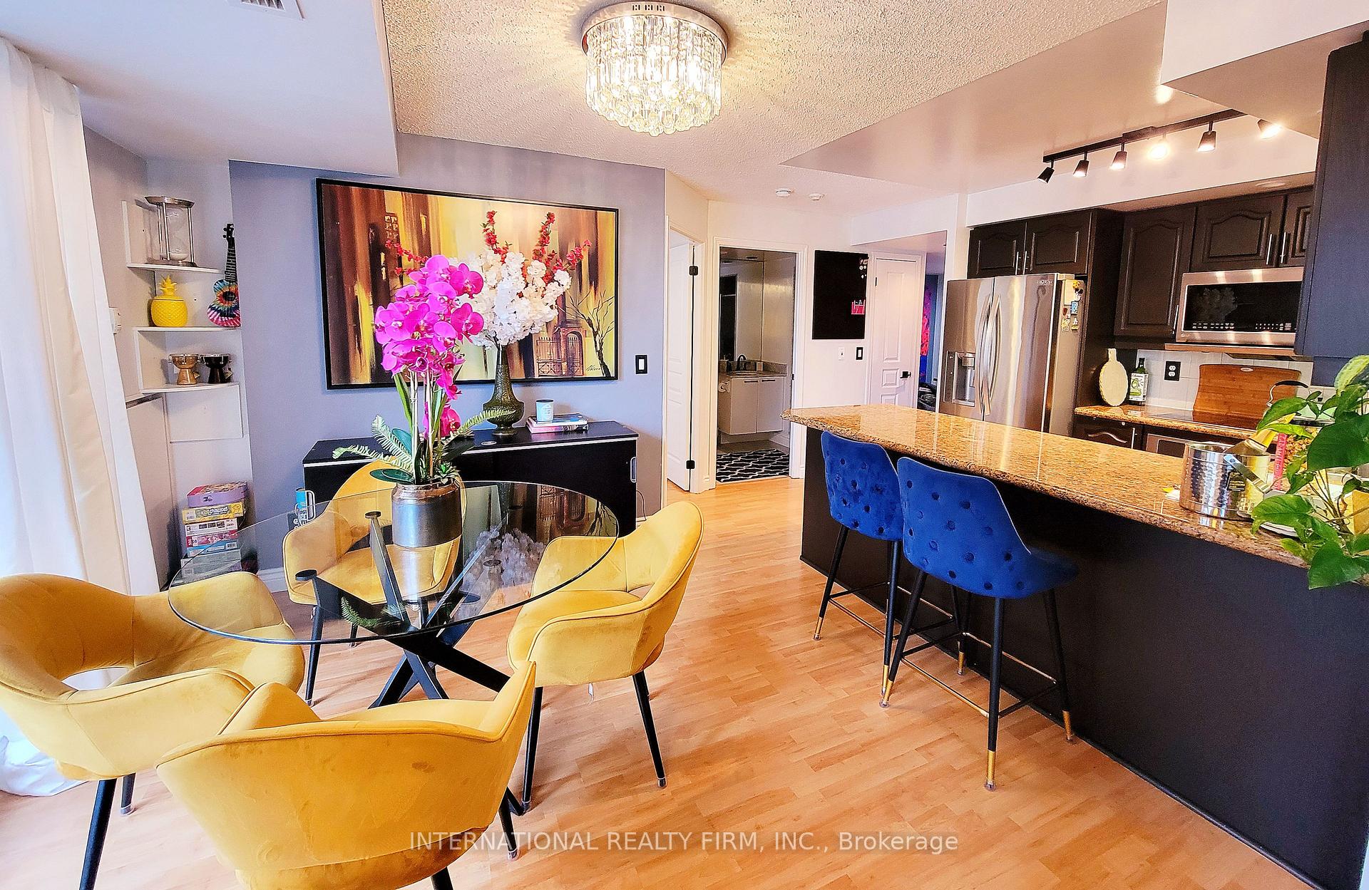 Photo 4 of Unit 1209, 140 Simcoe Street, Toronto, Waterfront Communities — HOMEH