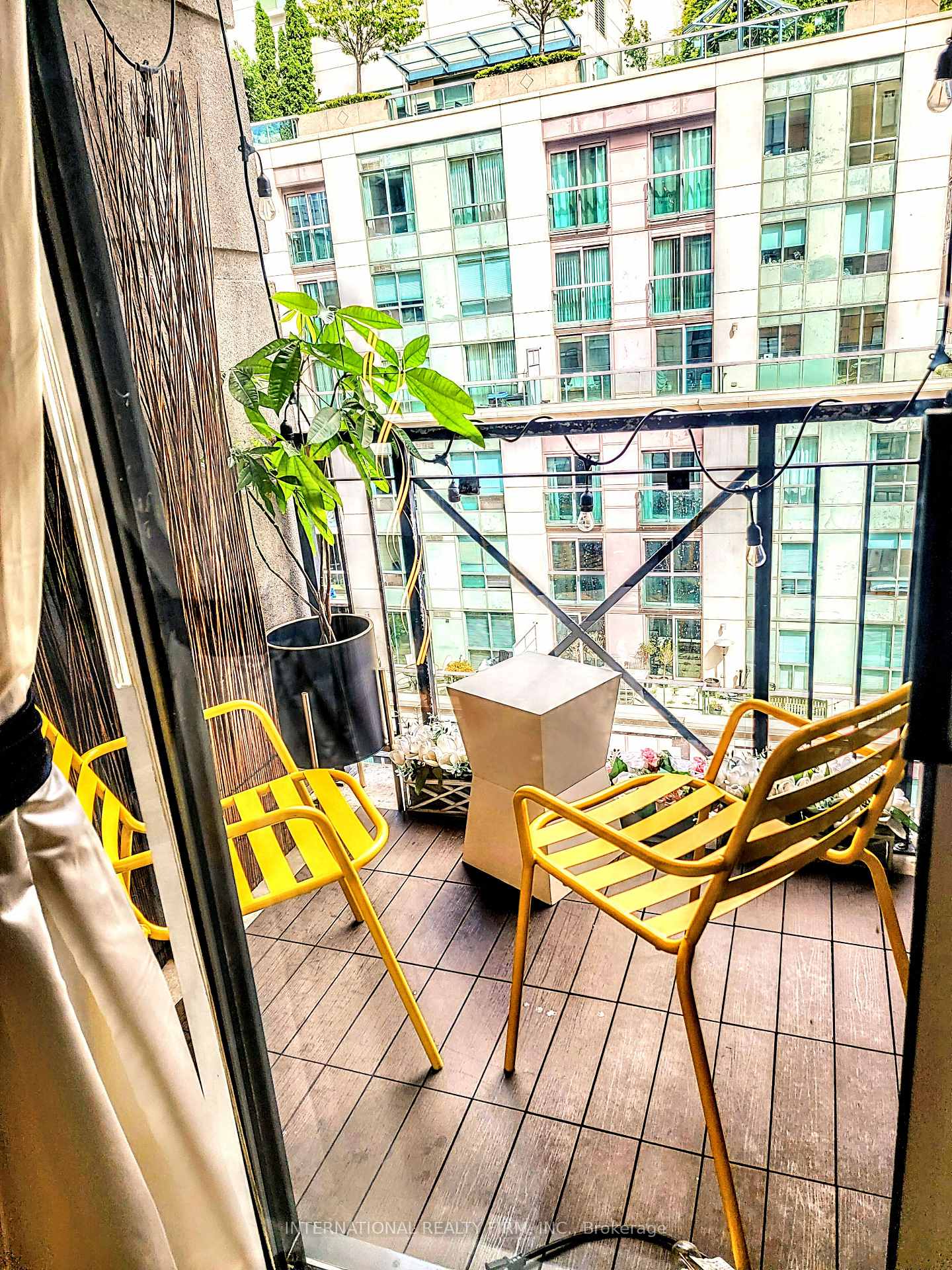 Photo 18 of Unit 1209, 140 Simcoe Street, Toronto, Waterfront Communities — HOMEH