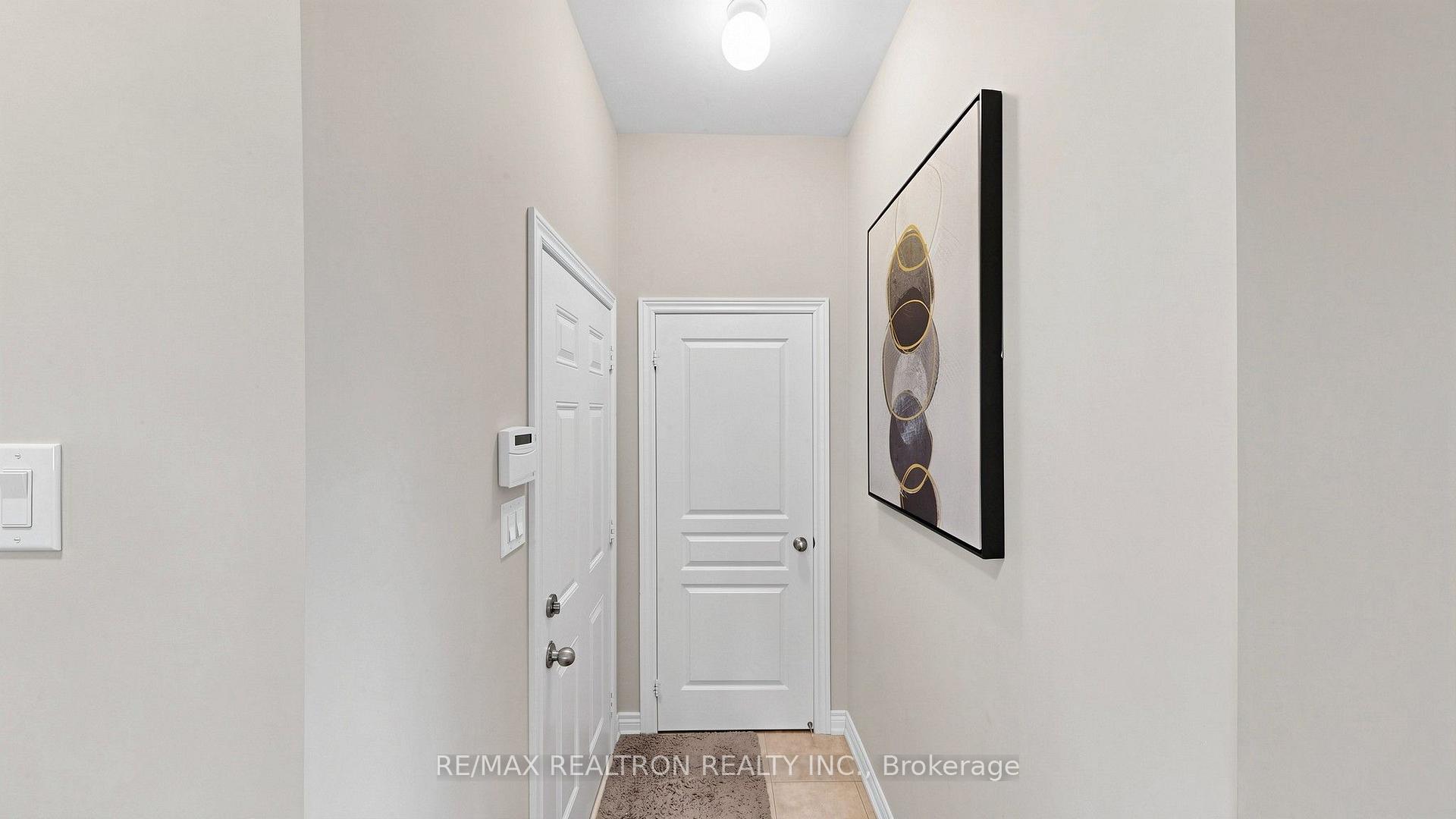 Photo 26 of 27 Pelham Drive, Vaughan, Kleinburg — HOMEH