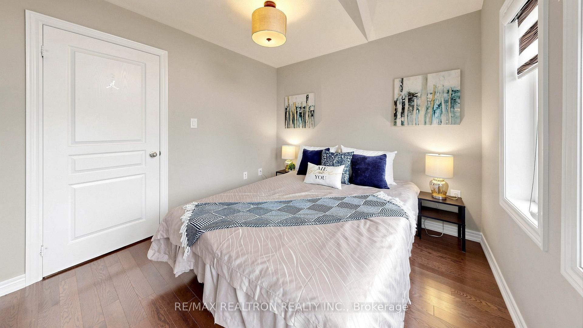 Photo 37 of 27 Pelham Drive, Vaughan, Kleinburg — HOMEH