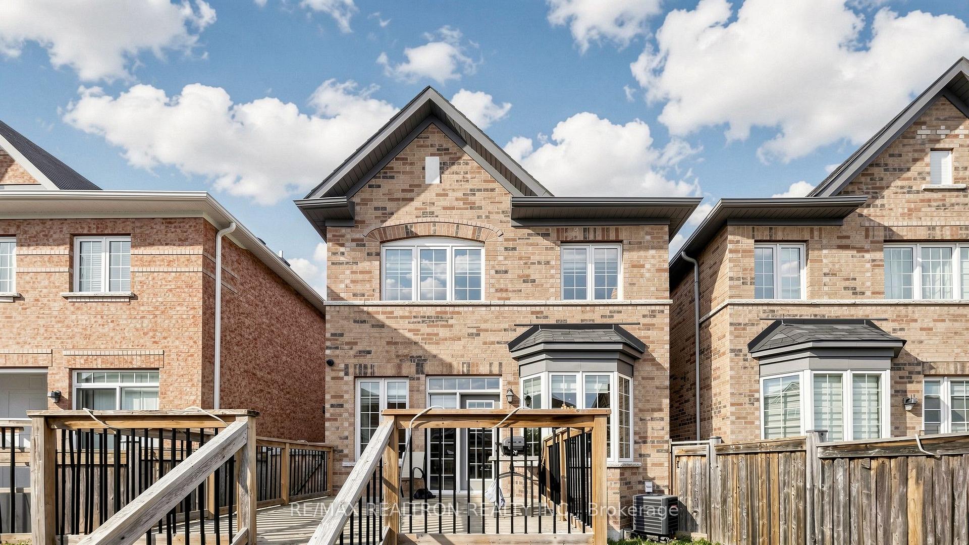 Photo 49 of 27 Pelham Drive, Vaughan, Kleinburg — HOMEH