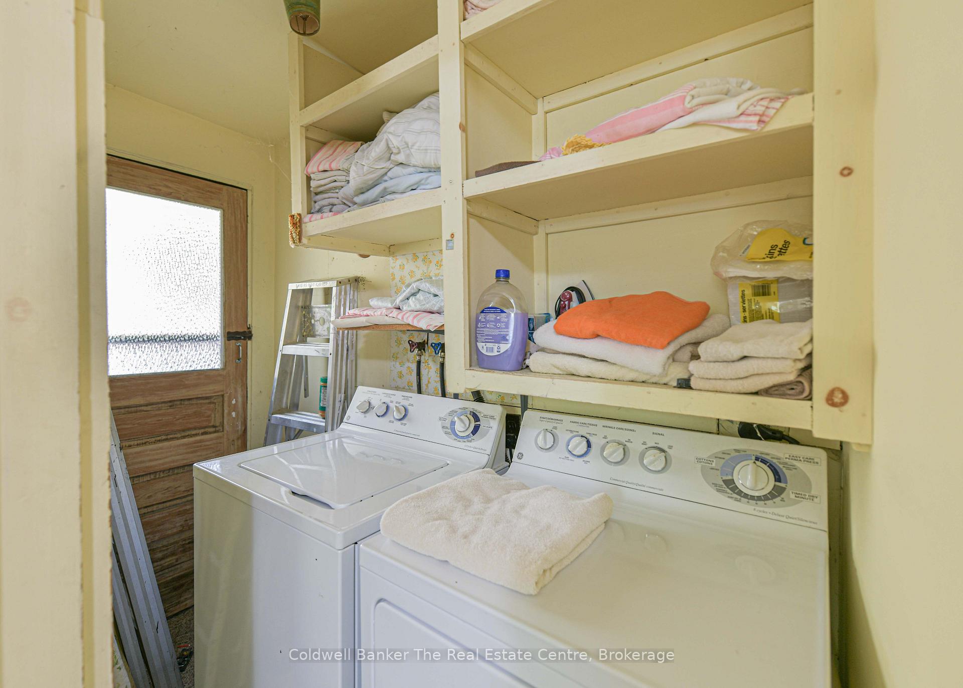 Photo 10 of 115 Jones Road, Gravenhurst, Muskoka (S) — HOMEH