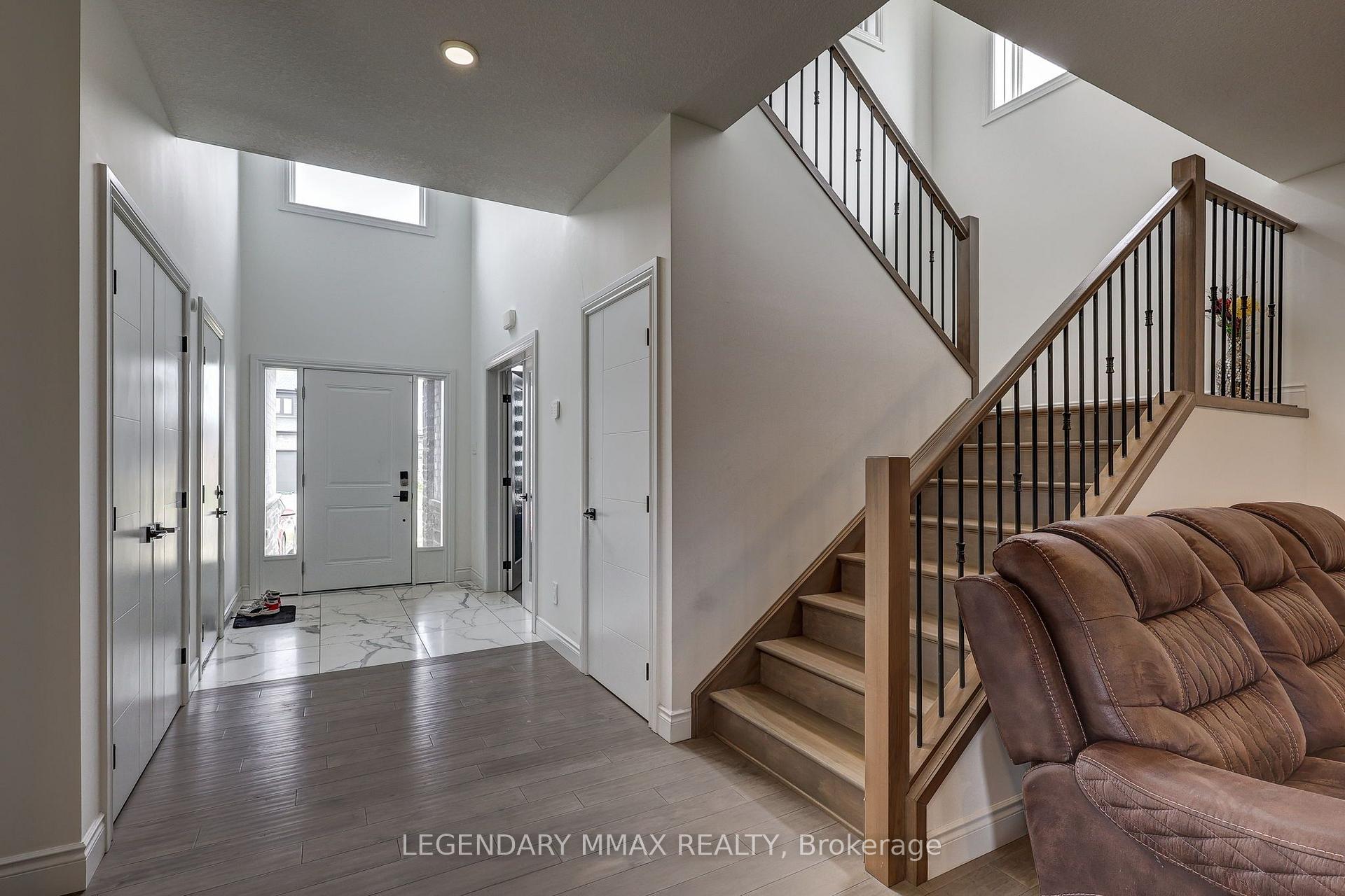 Photo 6 of 3 Stratham Street, Strathroy-Caradoc, SE — HOMEH