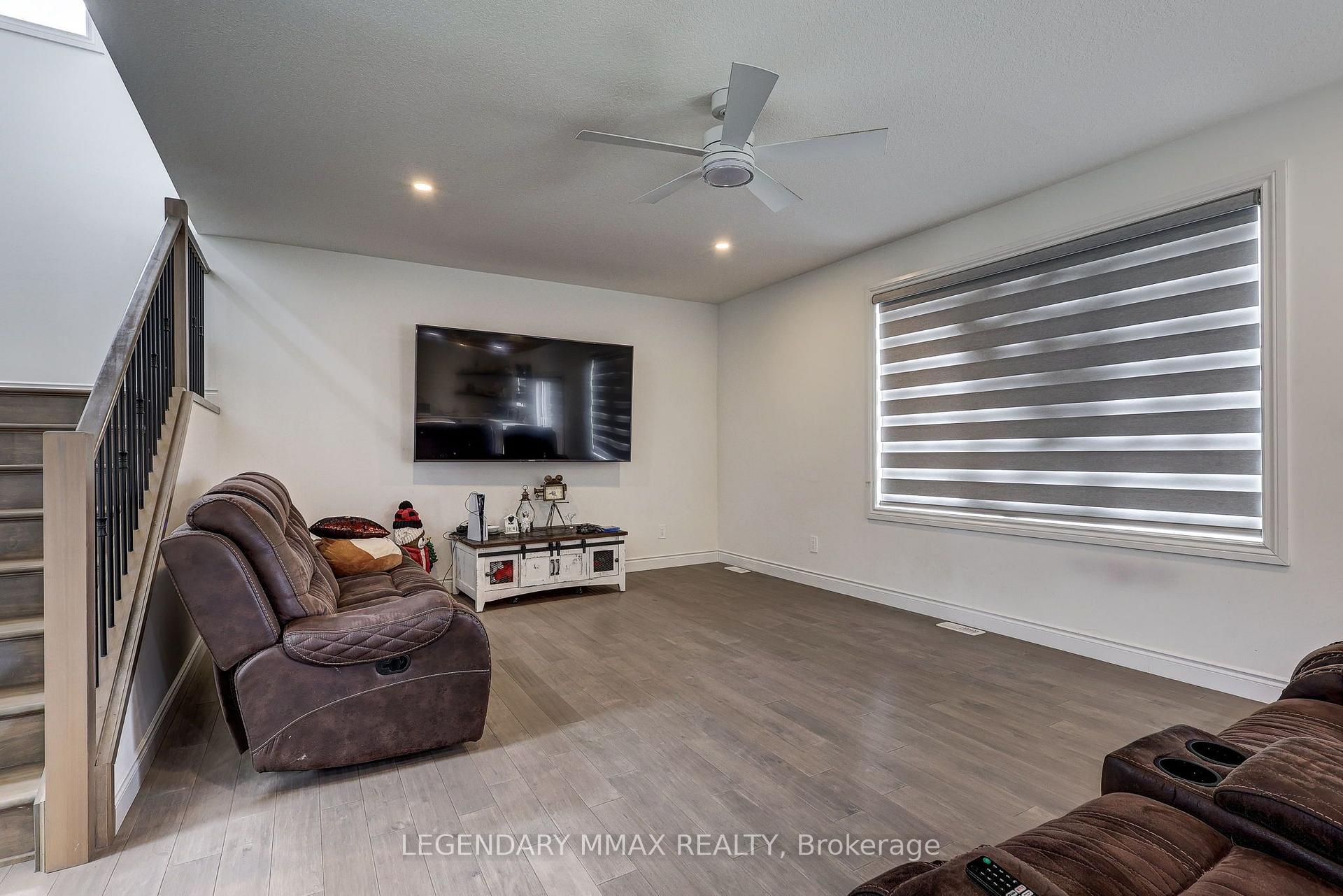 Photo 10 of 3 Stratham Street, Strathroy-Caradoc, SE — HOMEH