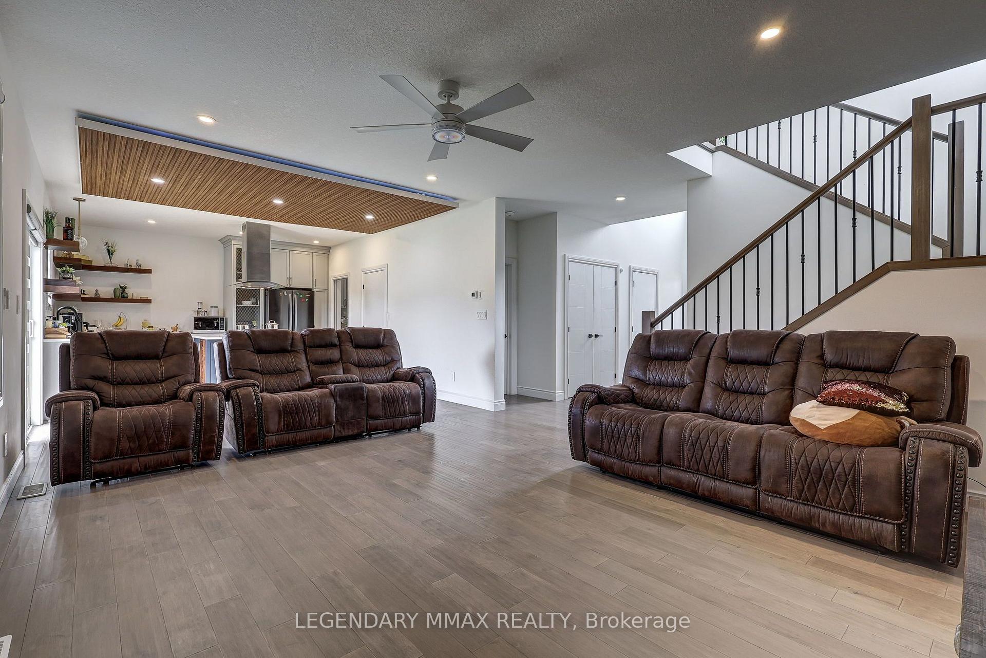Photo 13 of 3 Stratham Street, Strathroy-Caradoc, SE — HOMEH