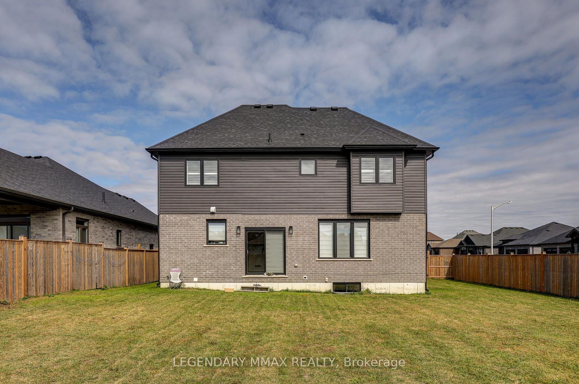 Photo 41 of 3 Stratham Street, Strathroy-Caradoc, SE — HOMEH