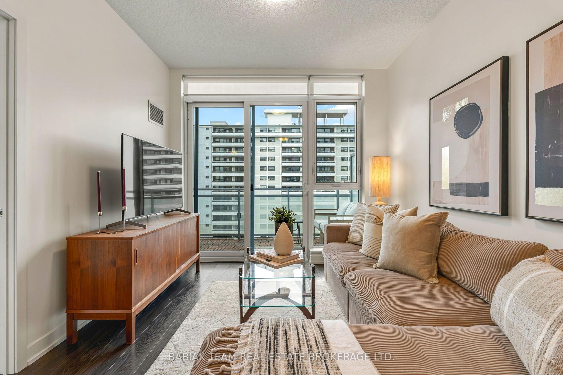 Photo 12 of Unit 1017, 1830 Bloor Street W, Toronto, High Park North — HOMEH