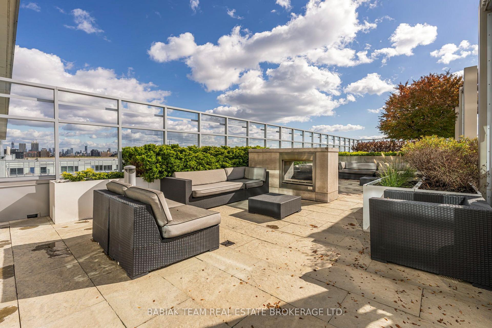 Photo 24 of Unit 1017, 1830 Bloor Street W, Toronto, High Park North — HOMEH