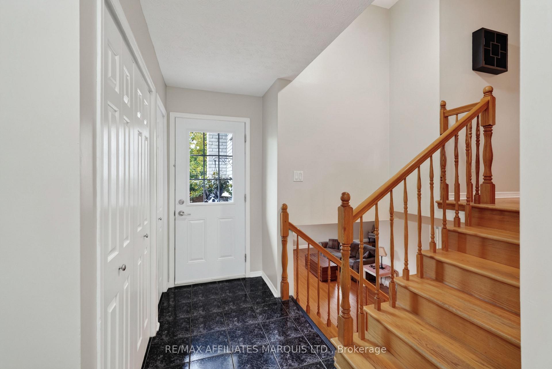 Photo 4 of 828 Chelsea Crescent, Cornwall, Cornwall — HOMEH
