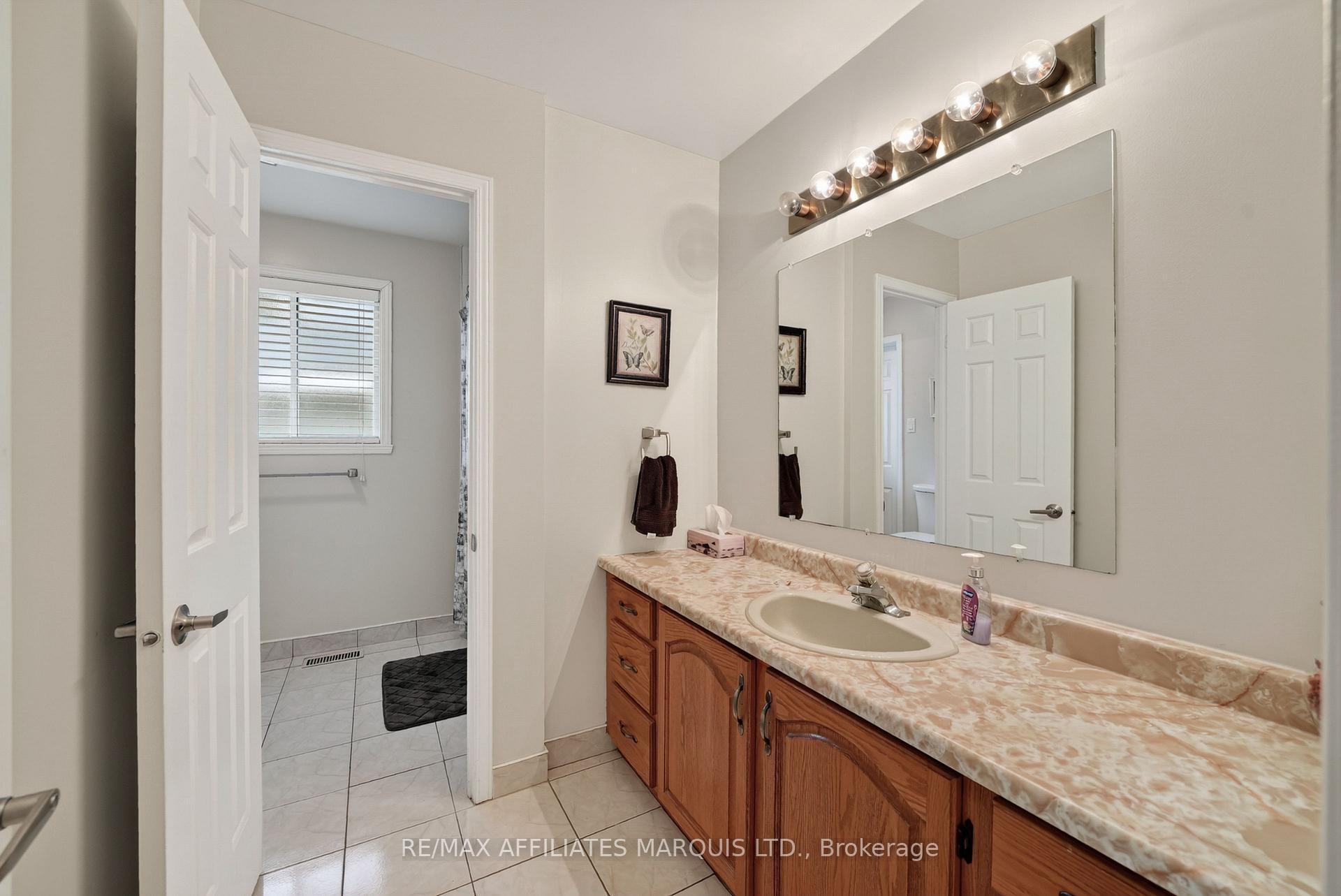 Photo 18 of 828 Chelsea Crescent, Cornwall, Cornwall — HOMEH