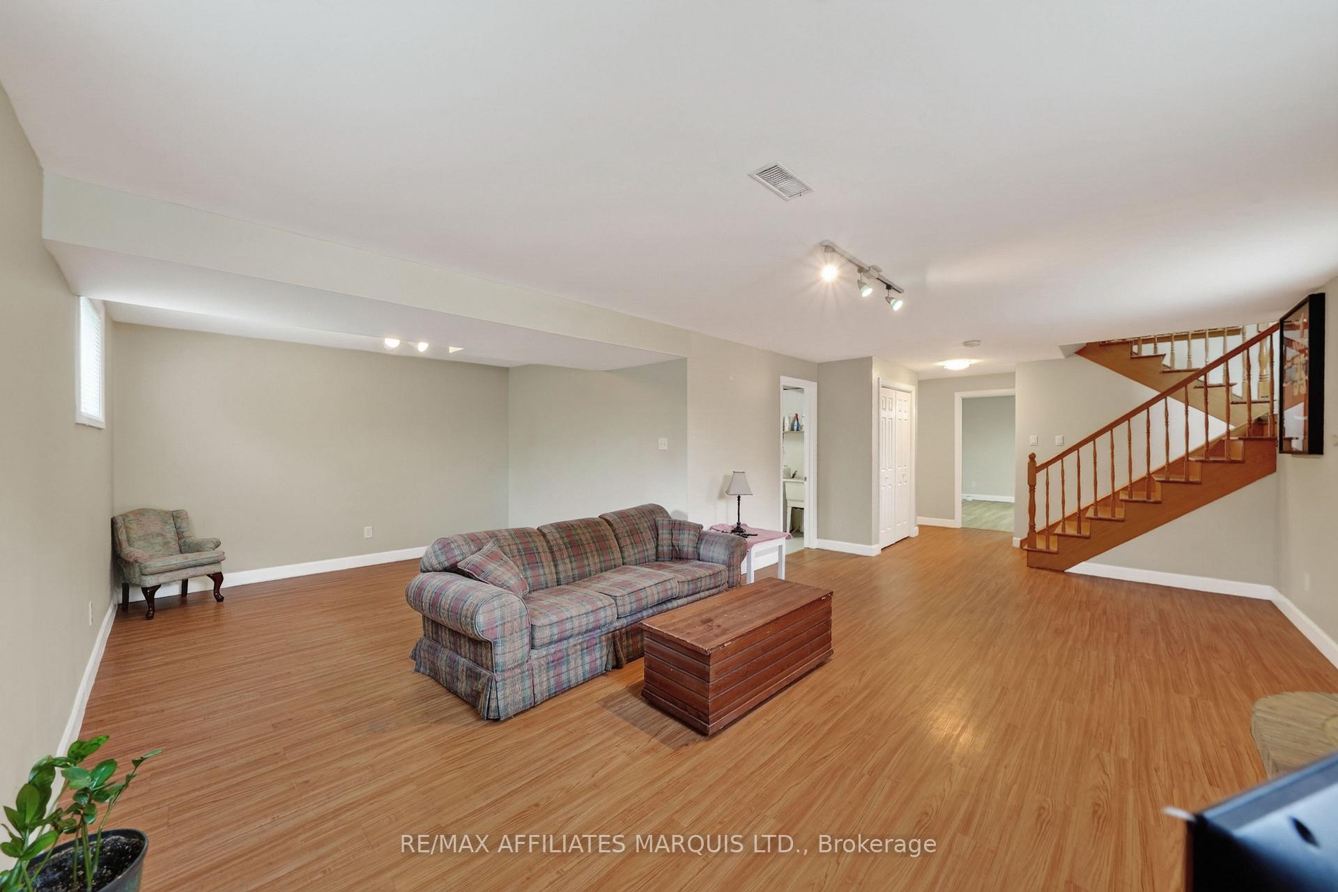 Photo 29 of 828 Chelsea Crescent, Cornwall, Cornwall — HOMEH