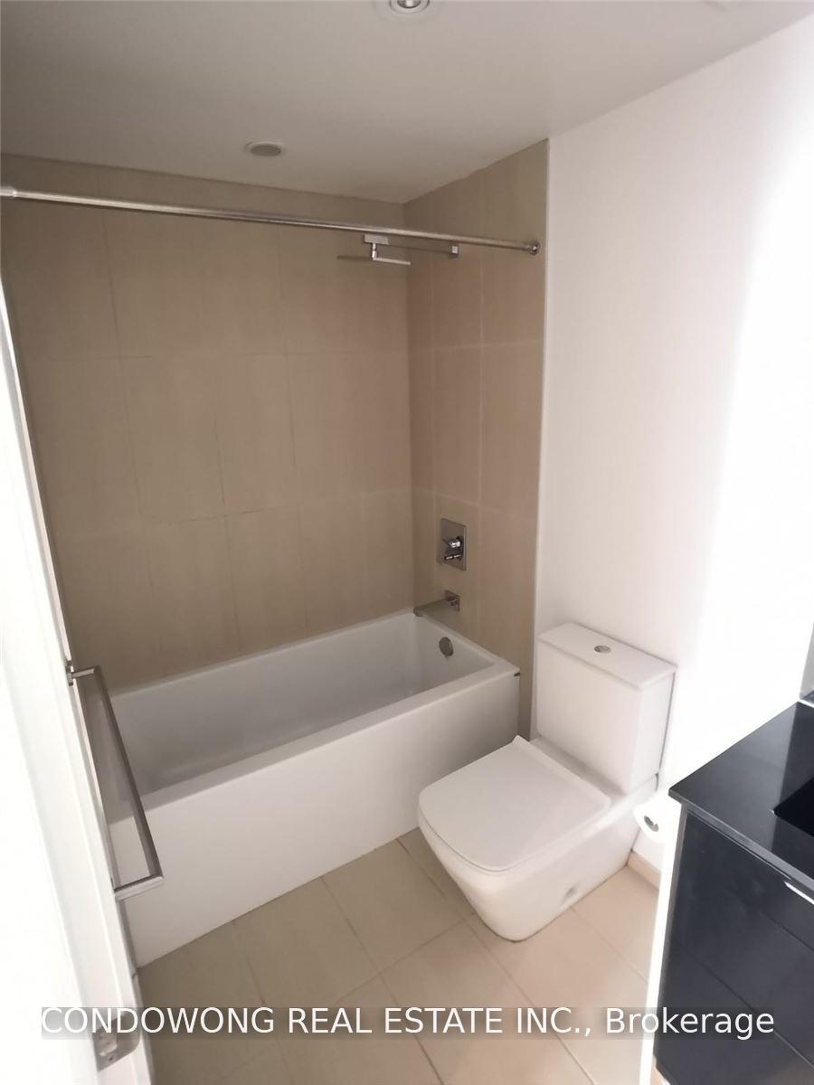 Photo 6 of Unit 1904, 70 Temperance Street, Toronto, Bay Street Corridor — HOMEH