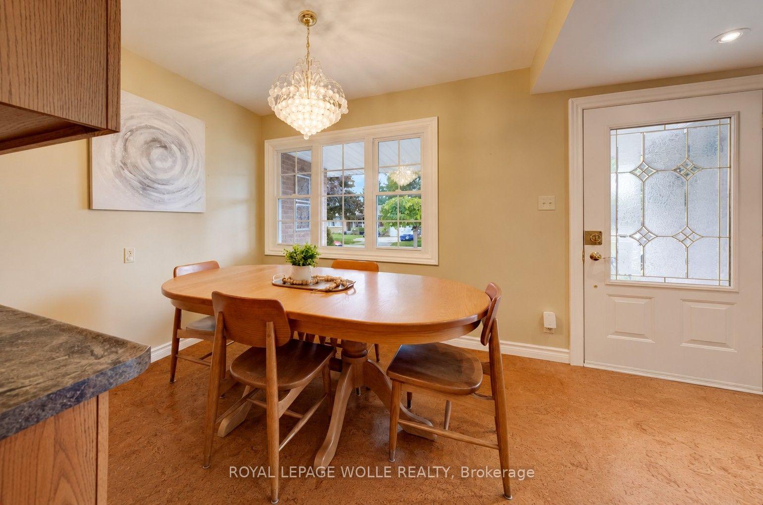 Photo 11 of 54 Fairlawn Road, Kitchener, Vanier - Kitchener — HOMEH